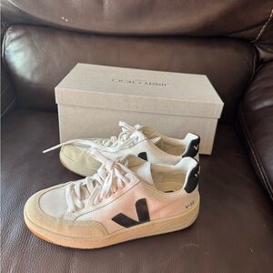 Veja V-12 Cream and Black Sneakers